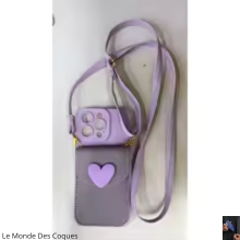 Coque avec bandoulière et cœur 3D pour iPhone
